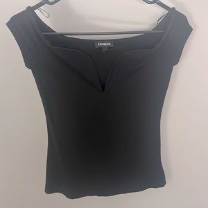Deep v short sleeve black top from express size small